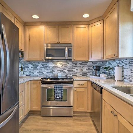 Beachfront Condo With Unobstructed Ocean Views! Oak Island Kültér fotó